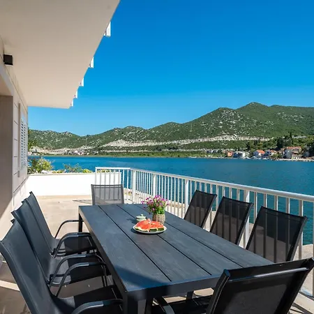House With A Parking Space Rogotin, Neretva Delta - Usce Neretve - 24802 度假居 *