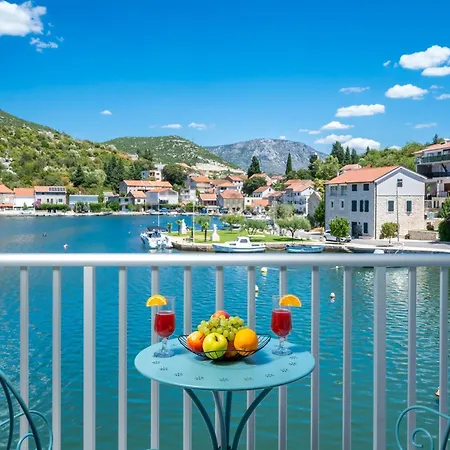 House With A Parking Space Rogotin, Neretva Delta - Usce Neretve - 24802 Ferienhaus